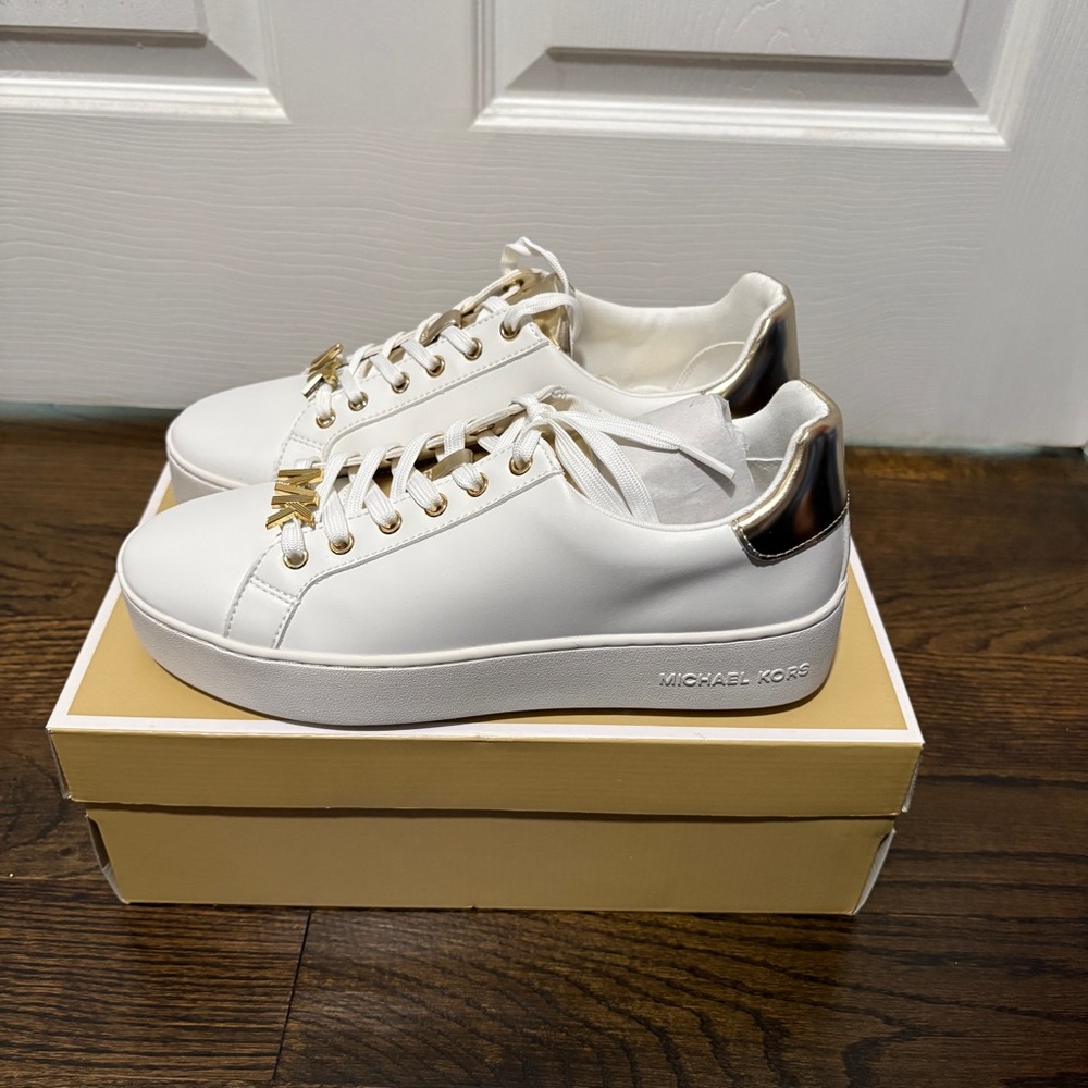 Michael Kors White and Gold Sneakers - Picture 3 of 8